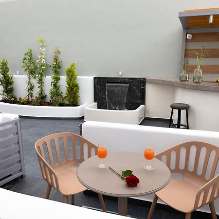 Deluxe Hotel Santorini Тира Номер фото