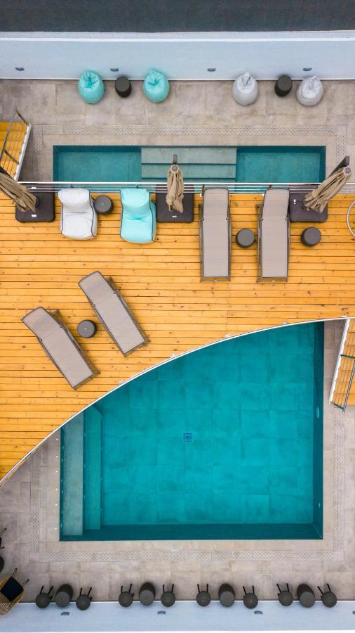 Deluxe Hotel Santorini Тира Экстерьер фото