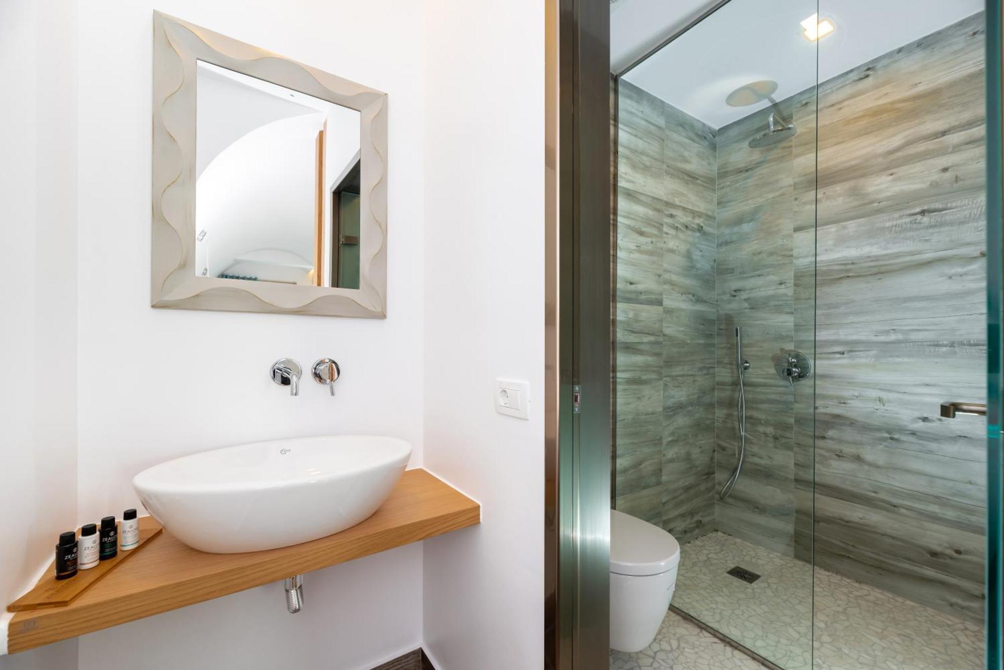 Deluxe Suites Santorini Тира Номер фото